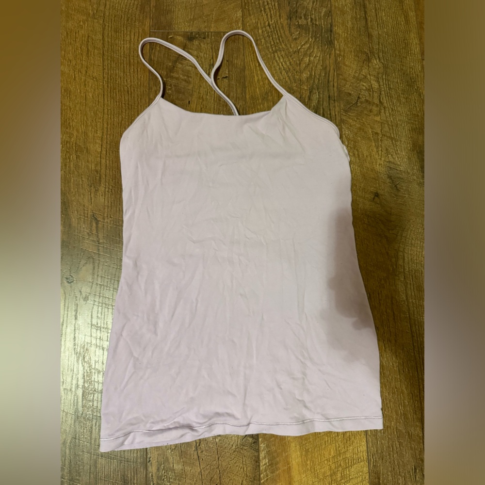 Rare lululemon top with built in pad!